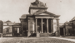 Image of The Tlomackie Synagogue in Warsaw.